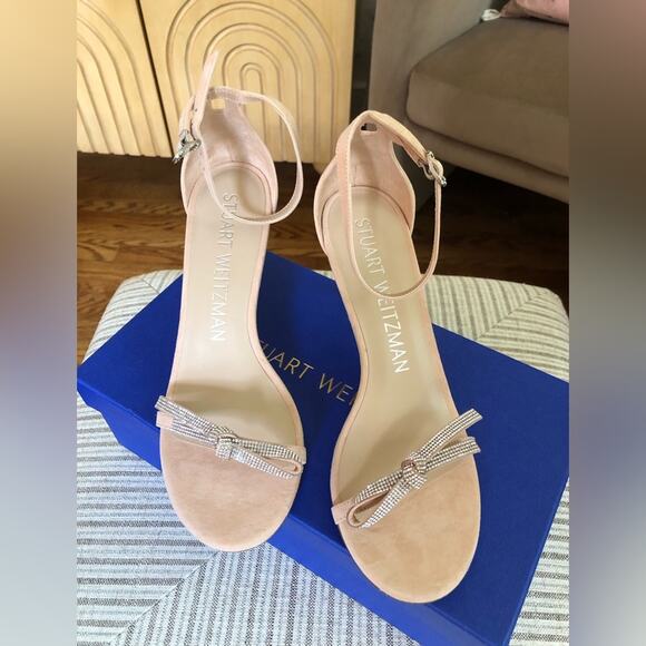 NWT Stuart Weitzman Nudist Bow with Crystals Suede Heels Size 7 - Picture 2 of 11